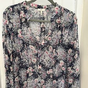 Joie Black Semi Sheer Chiffon Floral Print 100% Silk blouse Large